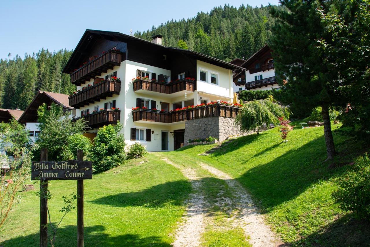 Gottfried Hotel 2*